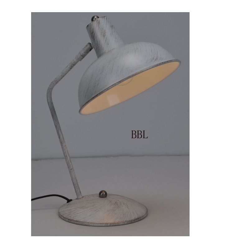 Bordslampa med justeringsfunktion i metall och vitborstat guld