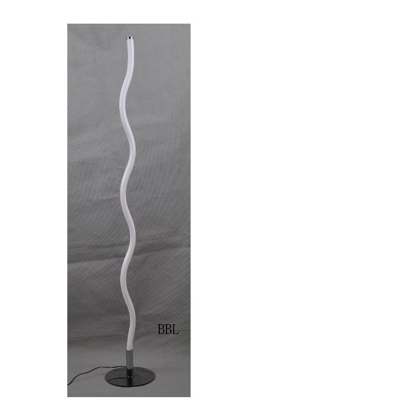 LED-golvlampa med akrylvågslang