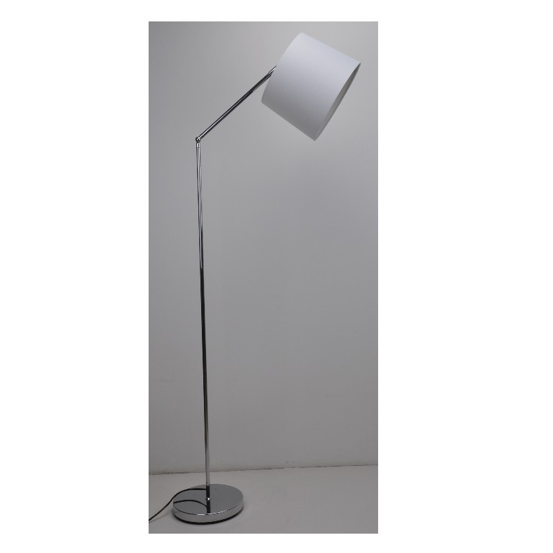 Golvlampa med tygskärm, och upp och ner funktion